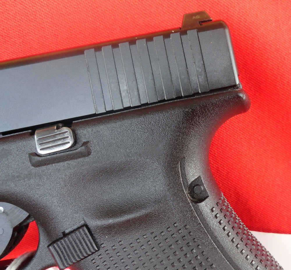 Glock 19 Gen.5 9mm (9X19) THREE Magazines, Excellent, In Case, LEO Trade-In-img-3