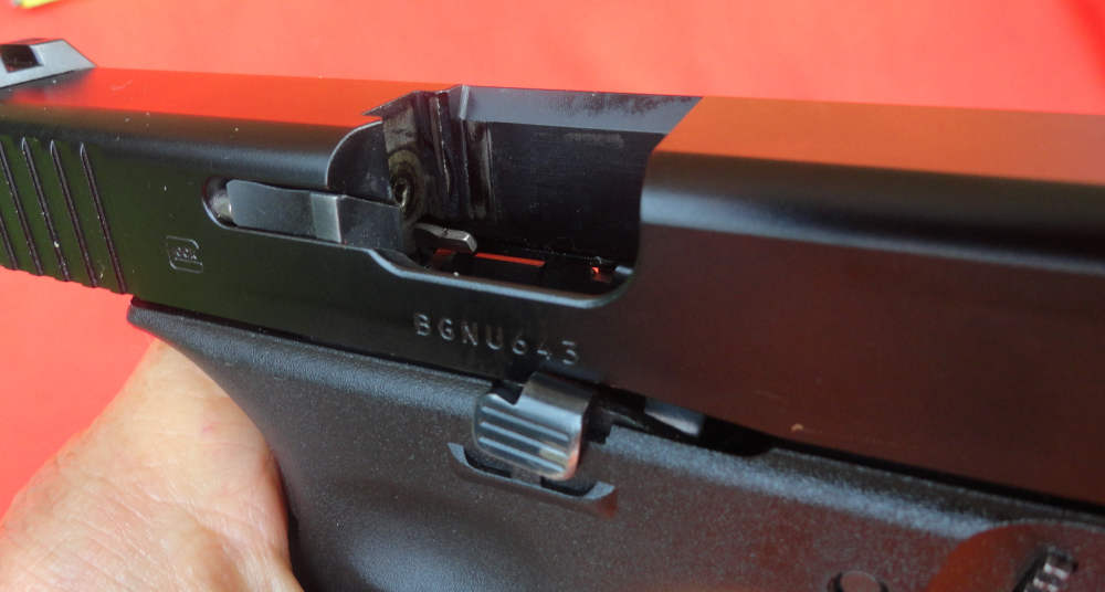 Glock 19 Gen.5 9mm (9X19) THREE Magazines, Excellent, In Case, LEO Trade-In-img-18