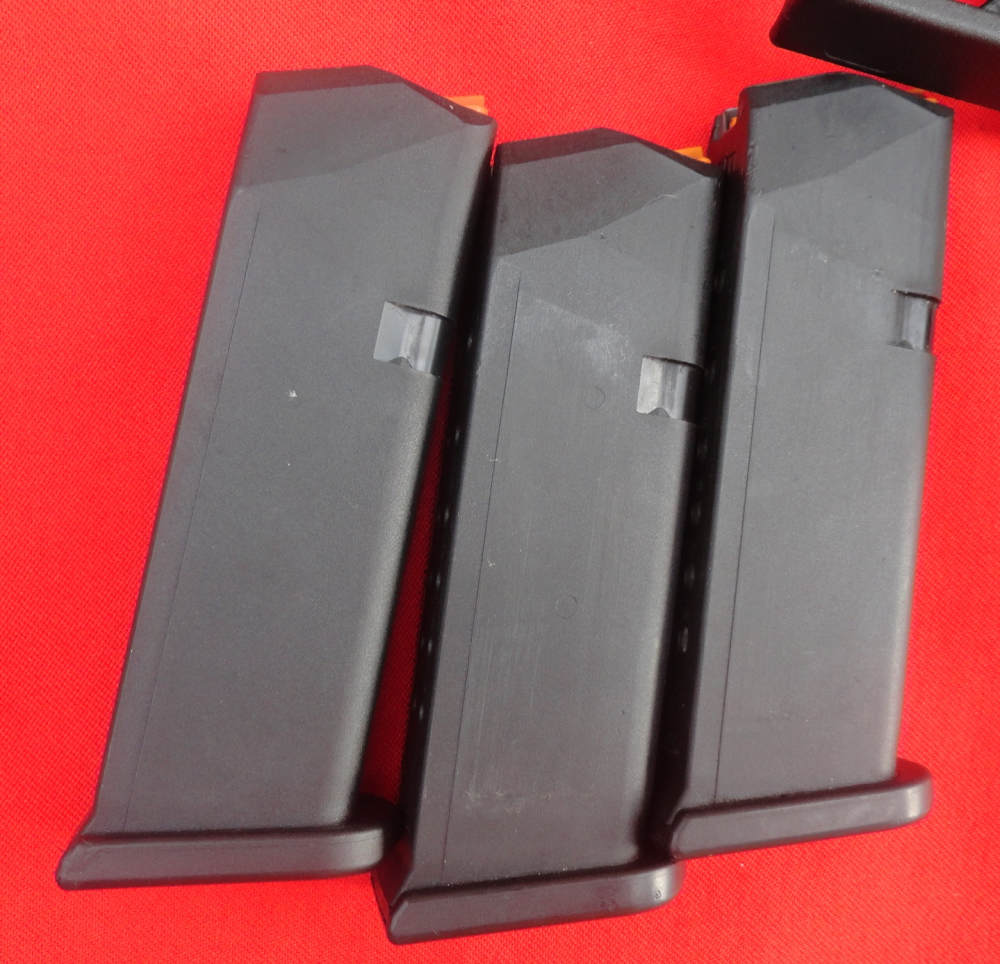 Glock 19 Gen.5 9mm (9X19) THREE Magazines, Excellent, In Case, LEO Trade-In-img-23