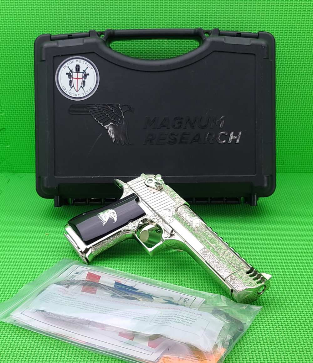 MAGNUM RESEARCH DESERT EAGLE 50AE HAND ENGRAVED NICKEL DK50IMB IN THE BOX-img-3