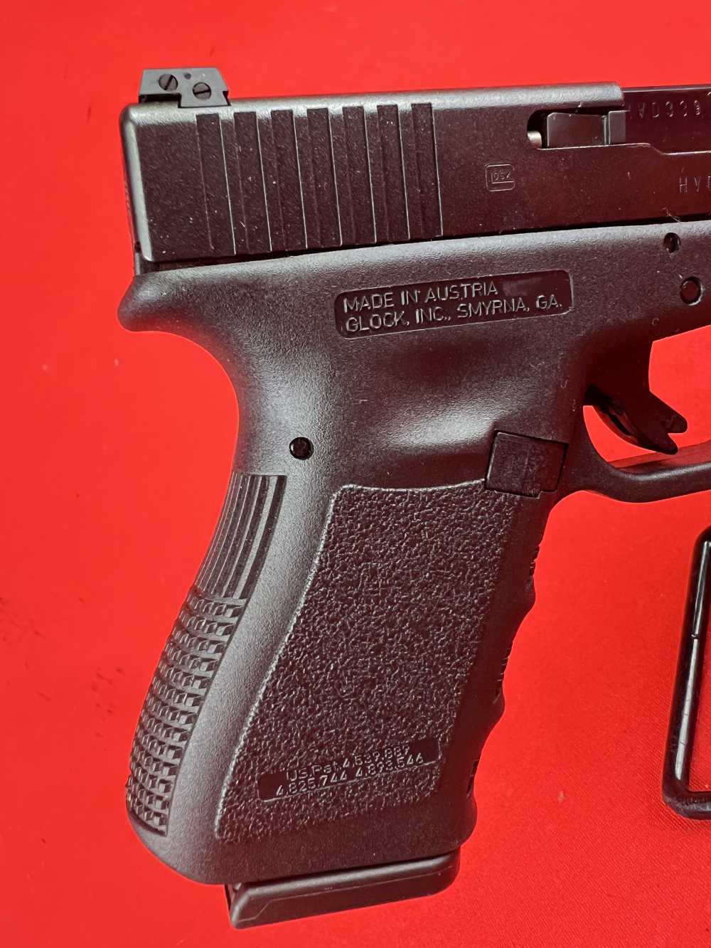 Glock 19 Gen 3, 9mm Semi Auto Pistol, Upgraded Sights-img-7