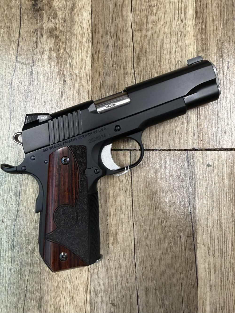DAN WESSON 1911 GUARDIAN 9MM MATCH BOBTAIL NIGHT SIGHTS LNIB NR!-img-5