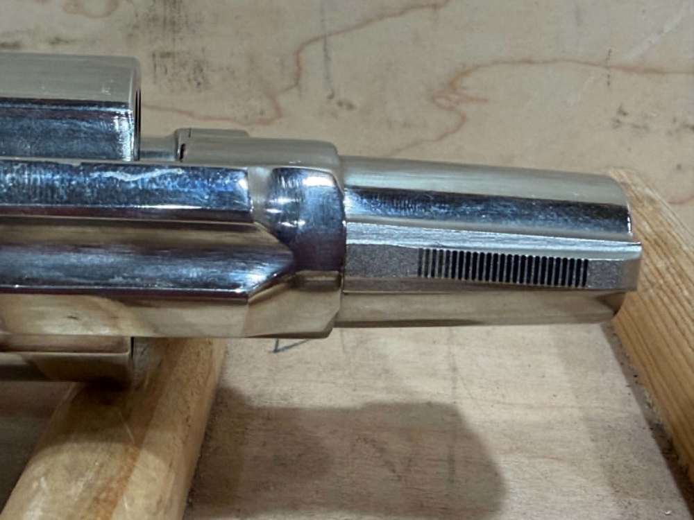 SMITH & WESSON 10-7 38SPL  29828-img-12