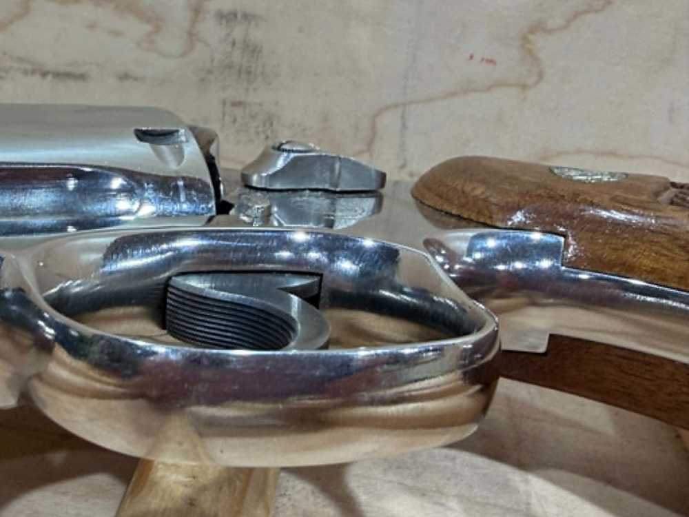 SMITH & WESSON 10-7 38SPL  29828-img-19