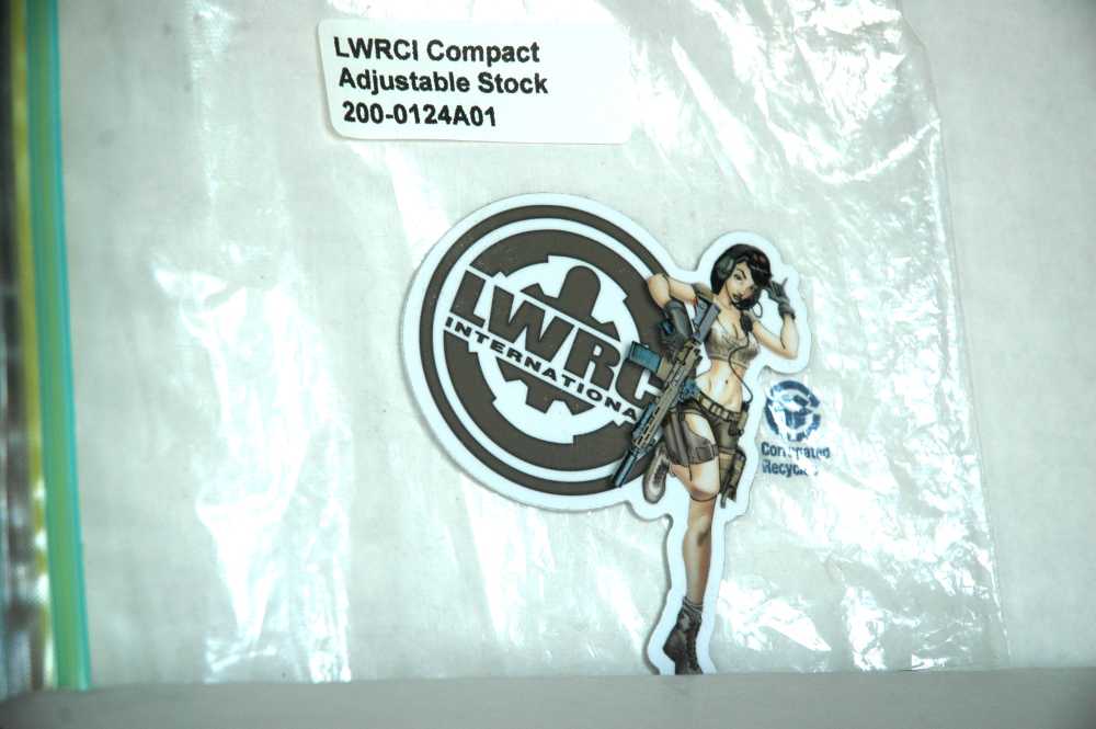LWRCI Compact Adjustable Collapsible AR15 M4 Stock 200-0124A01 Black NEW   -img-9