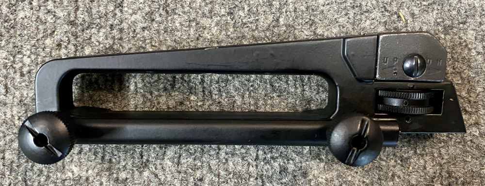 AR-15 ArmaLite Eagle Arms M-15 M4 Carbine 5.56 EO Tech carry handle mags-img-31