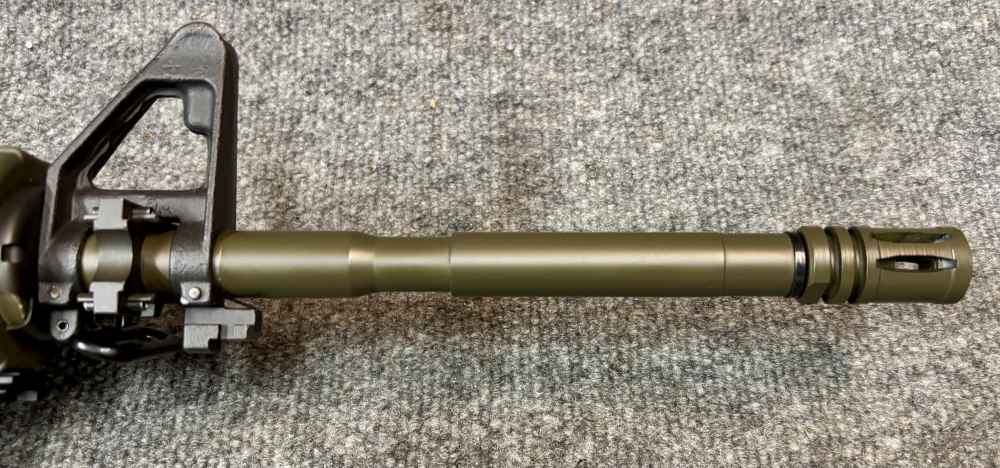 AR-15 ArmaLite Eagle Arms M-15 M4 Carbine 5.56 EO Tech carry handle mags-img-5