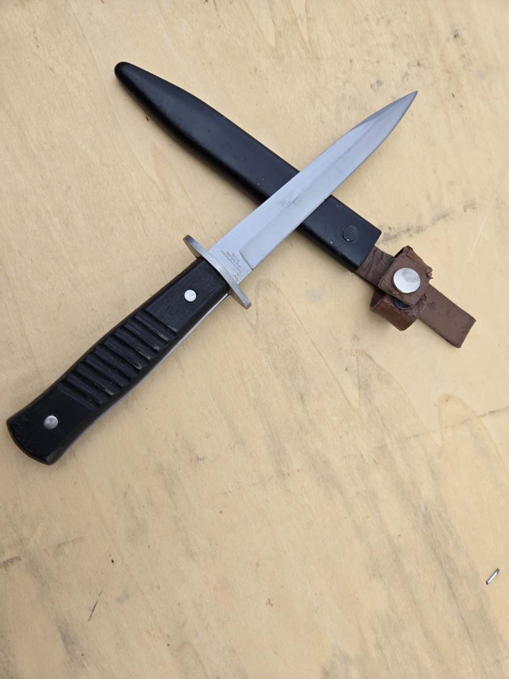 WW1 or WW2 German trench knife for reenactment or??-img-8