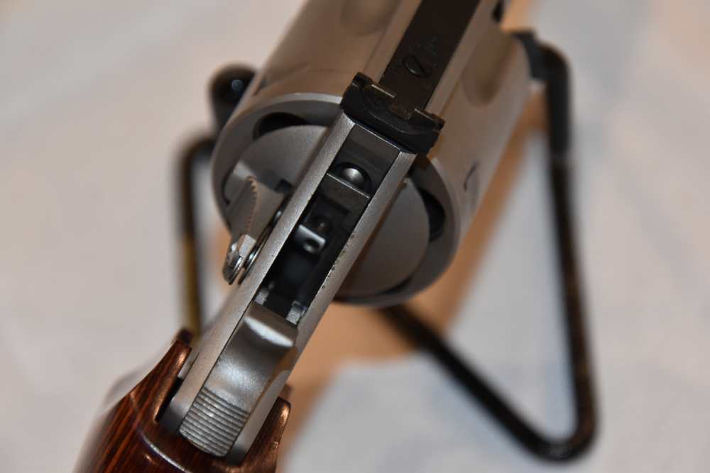 Charter Arms Professional VI, .357 mag, 4.2", 6-rnd, stainless, walnut grip-img-14