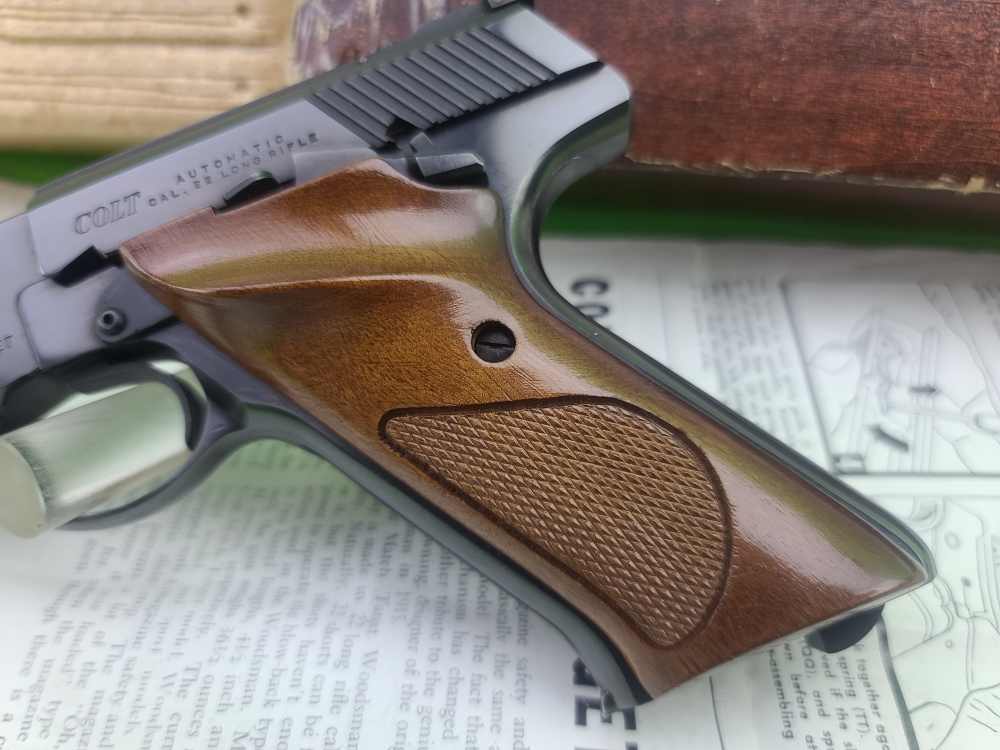 COLT WOODSMAN * MATCH TARGET * 3RD SERIES 22 LR BORN 1975 IN ORIGINAL BOX -img-32