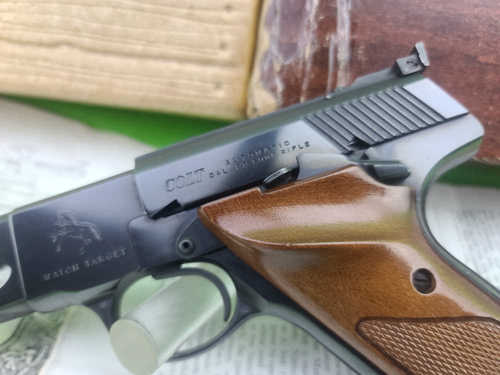 COLT WOODSMAN * MATCH TARGET * 3RD SERIES 22 LR BORN 1975 IN ORIGINAL BOX -img-34