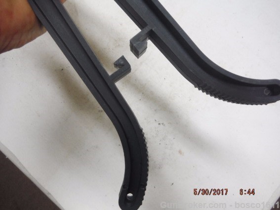 Rifle BI POD spring loaded fits most rifles Poly-img-3