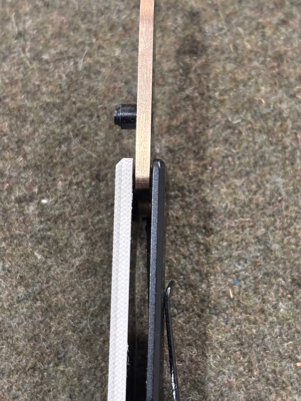 Used - Swedish WESN Knife - Model: Microblade - Bronze D2 Blade - White G10-img-19