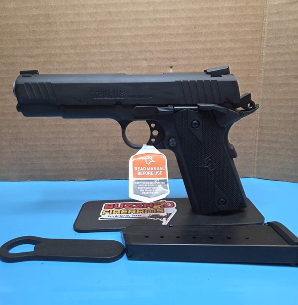 Taurus 1911 45 ACP Matte Black Full Size 1-8 round magazine-img-0