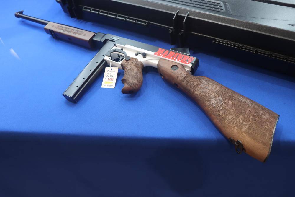 Auto Ordnance MARINE COMMEMORATIVE Thompson Rifle 45ACP M1 1927 TOMMY GUN-img-1