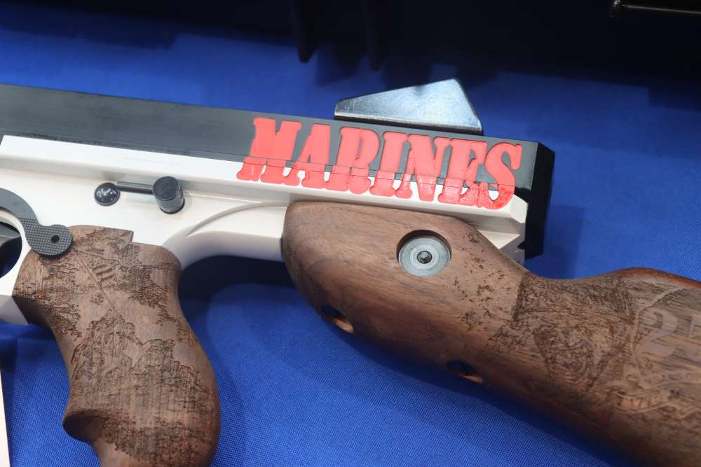 Auto Ordnance MARINE COMMEMORATIVE Thompson Rifle 45ACP M1 1927 TOMMY GUN-img-4