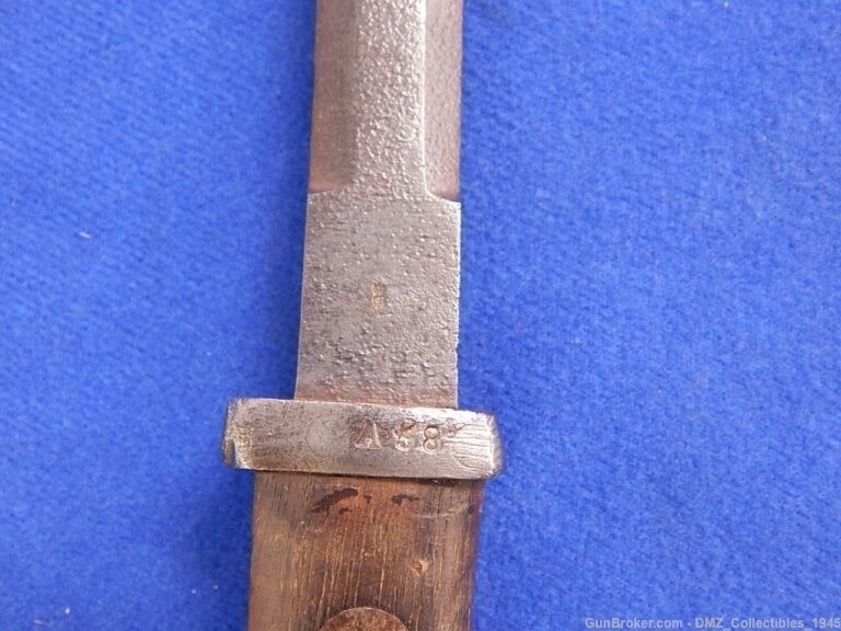 1870s Dutch Rolling Black Carbine Bayonet-img-8
