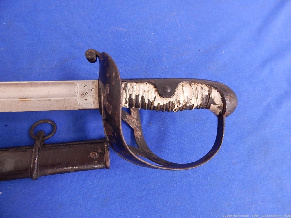 1860s-1910s Japanese Type 8 Cavalry Troopers Sword w/ Scabbard-img-5
