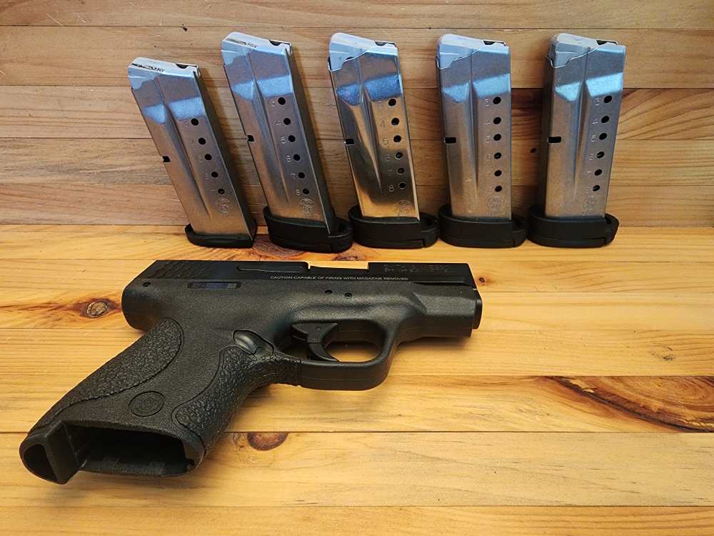 S&W M&P 9 Shield-img-0