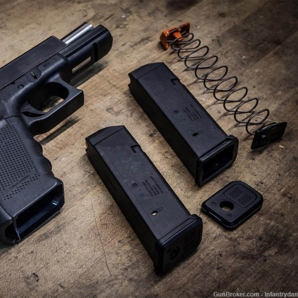PMAG 17 Round Magazine 9MM (2 pack)-img-3