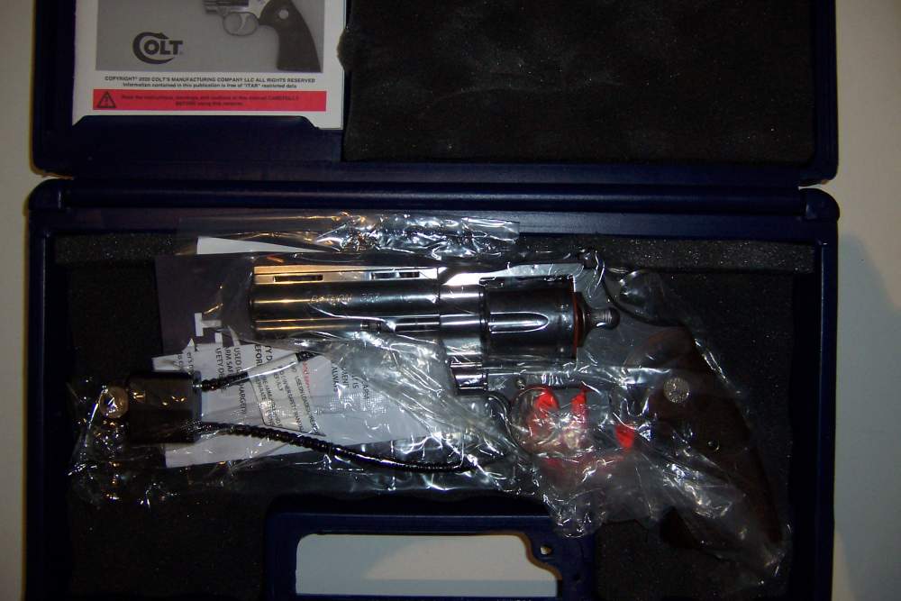 Colt Python. Price lowered-img-2