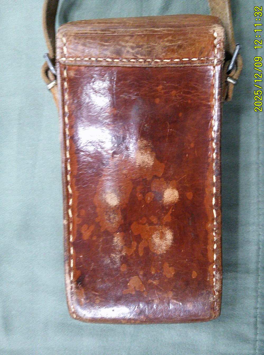 Vintage Leather 8x4x2 Pouch with strap-img-8