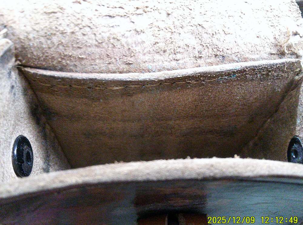 Vintage Leather 8x4x2 Pouch with strap-img-10