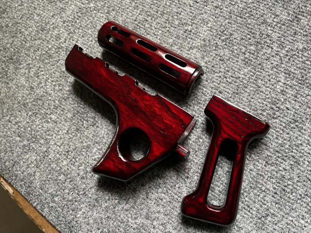 Custom M70 Thumbhole Slot Vented Hand Guard Set + Skeletonized Pistol Grip-img-5