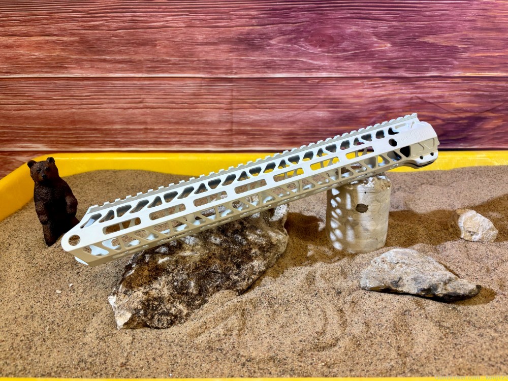 TIMBER CREEK MLOK ENFORCER 15" HANDGUARD WHITE-img-0