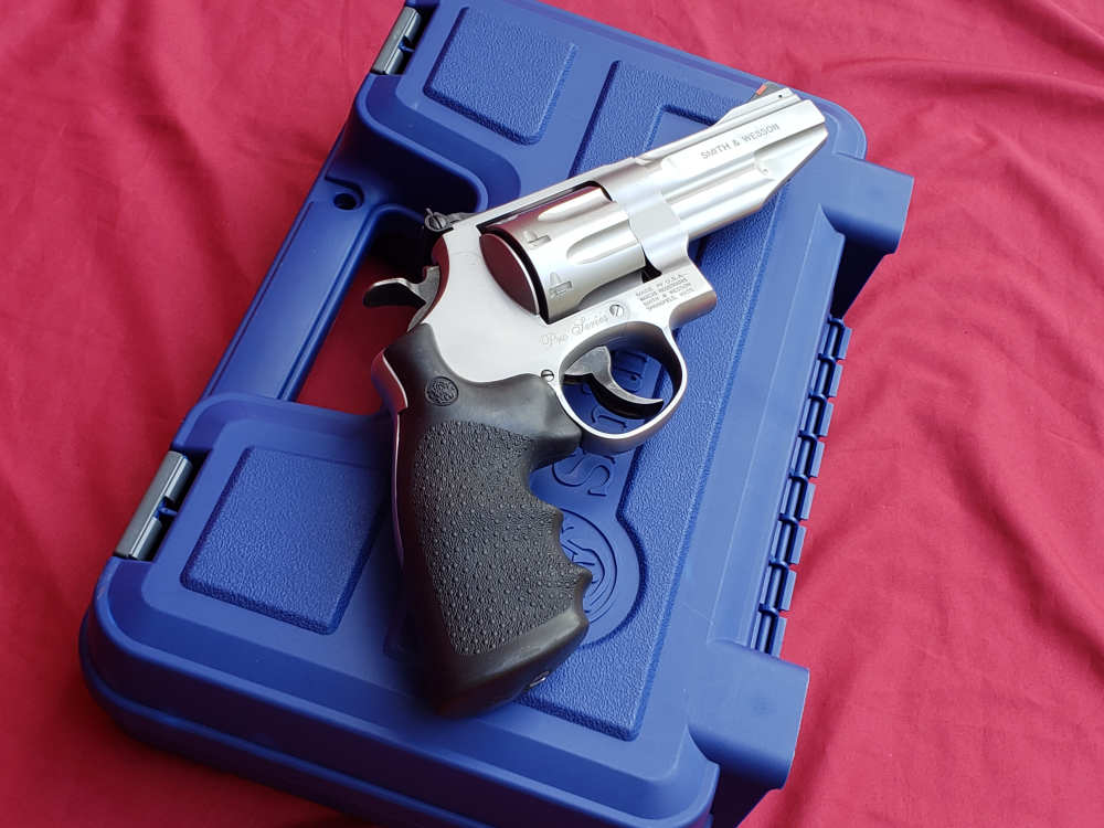 Smith & Wesson 627-5 Pro Series 4" bbl - Excellent - w/Box-img-38