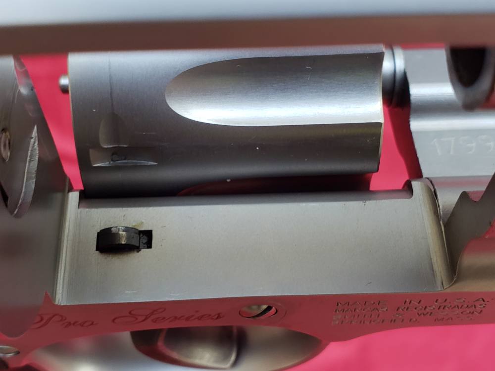 Smith & Wesson 627-5 Pro Series 4" bbl - Excellent - w/Box-img-34