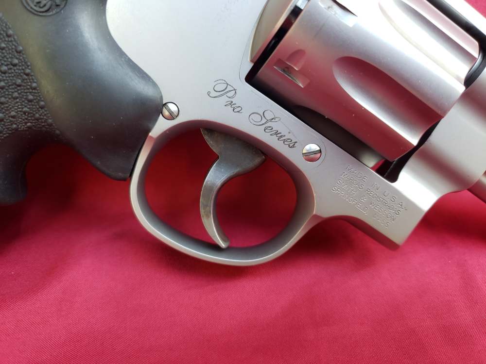 Smith & Wesson 627-5 Pro Series 4" bbl - Excellent - w/Box-img-16