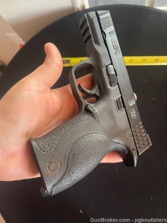 Smith & Wesson M&P 45 Semi-Auto Pistol 45acp-img-4