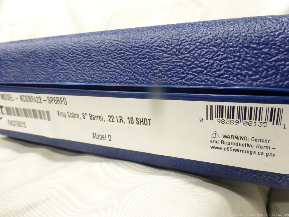 NIB Colt King Cobra Model D 22 LR 10 Shot Cylinder 6" KCOBRA22-SP6RFO-img-9