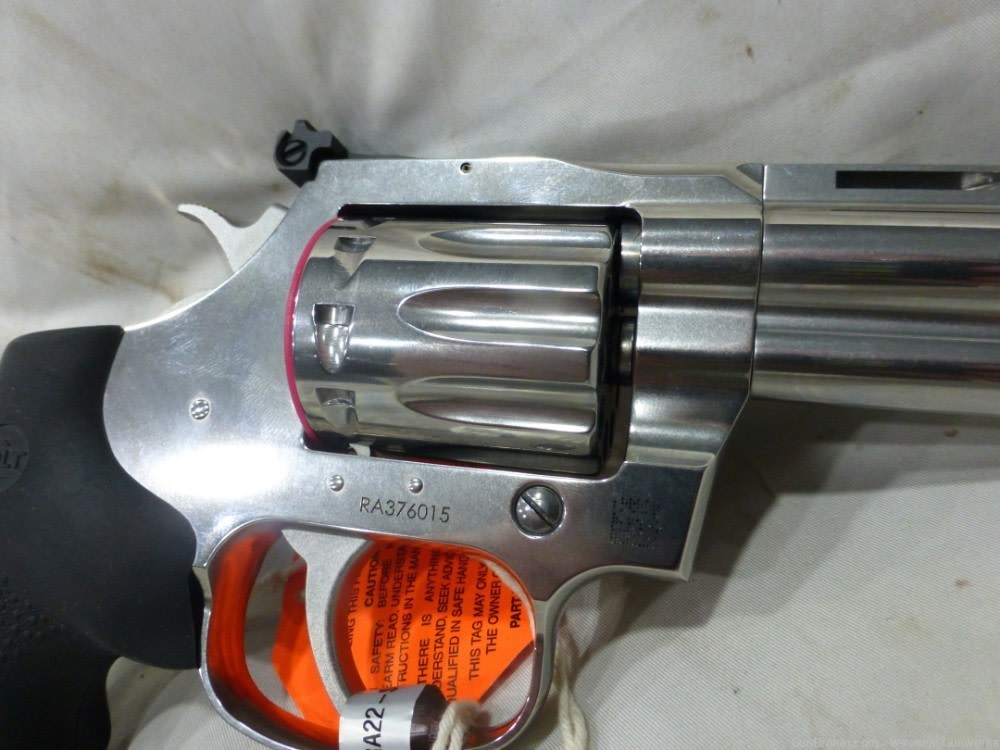 NIB Colt King Cobra Model D 22 LR 10 Shot Cylinder 6" KCOBRA22-SP6RFO-img-2
