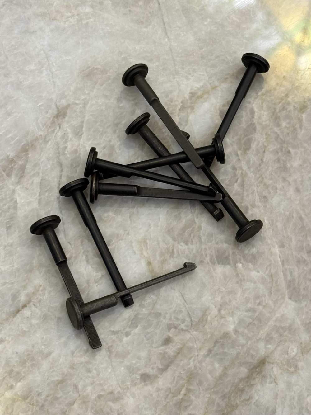 M60 HINGE PIN TOP COVER (ONE PIECE)-img-0