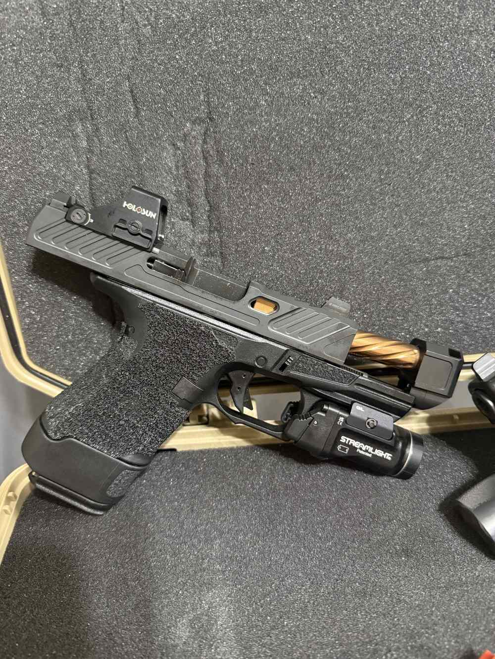 Loaded CR920P - 6 mags-img-1