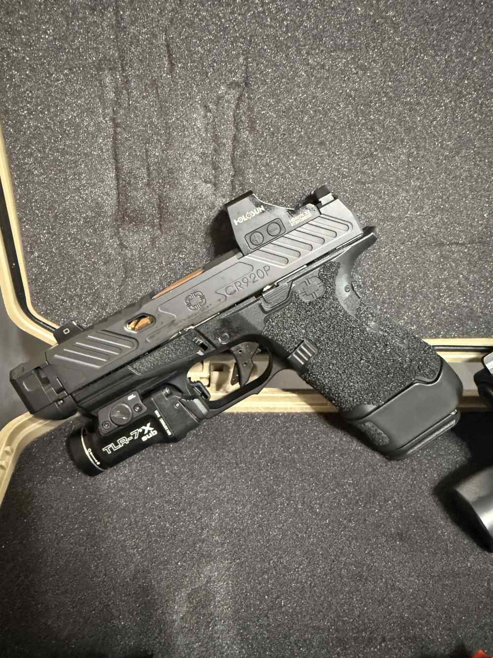 Loaded CR920P - 6 mags-img-3