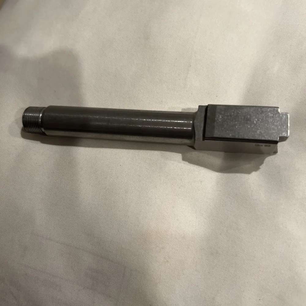 New Barrel for Glock 19 Stainless Steel Match-Grade – Gen 1-4 w/ Protector-img-3
