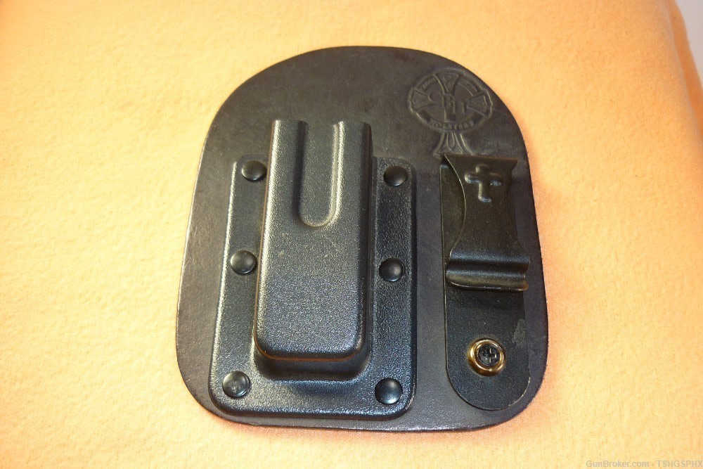 CrossBreed Single Browning Hi Power magazine carrier IWB BLK RH -img-0