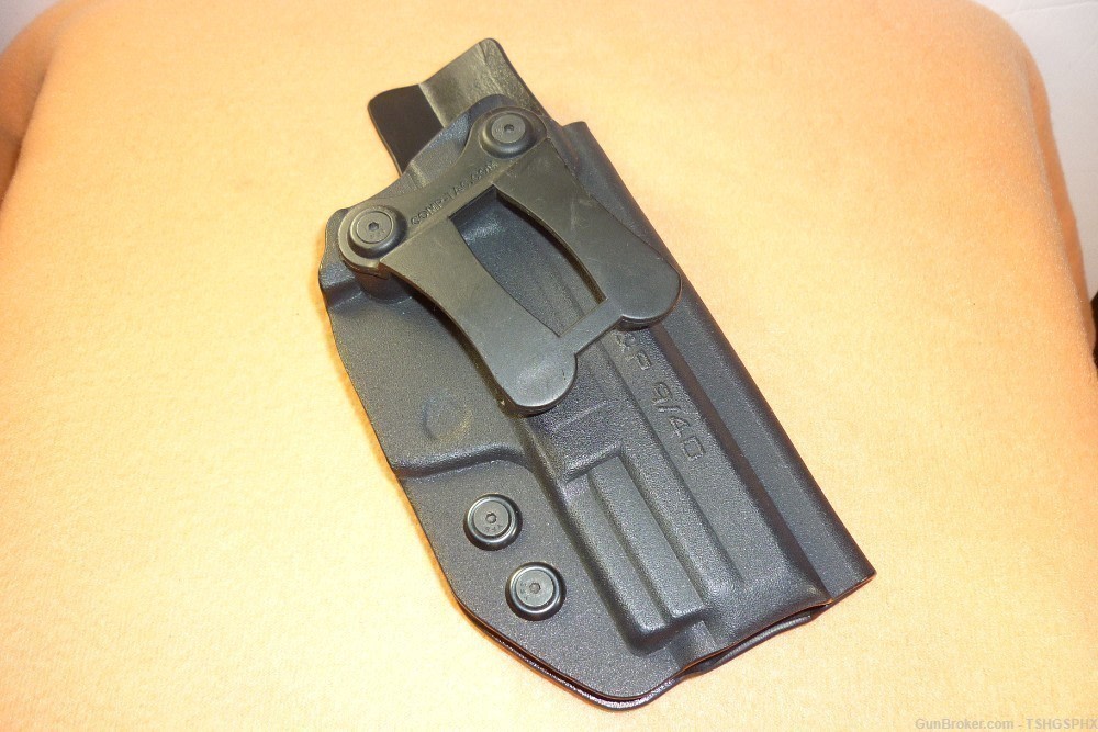 Smith & Wesson  M&P IWB Comp-Tac Holster BLK RH -img-0