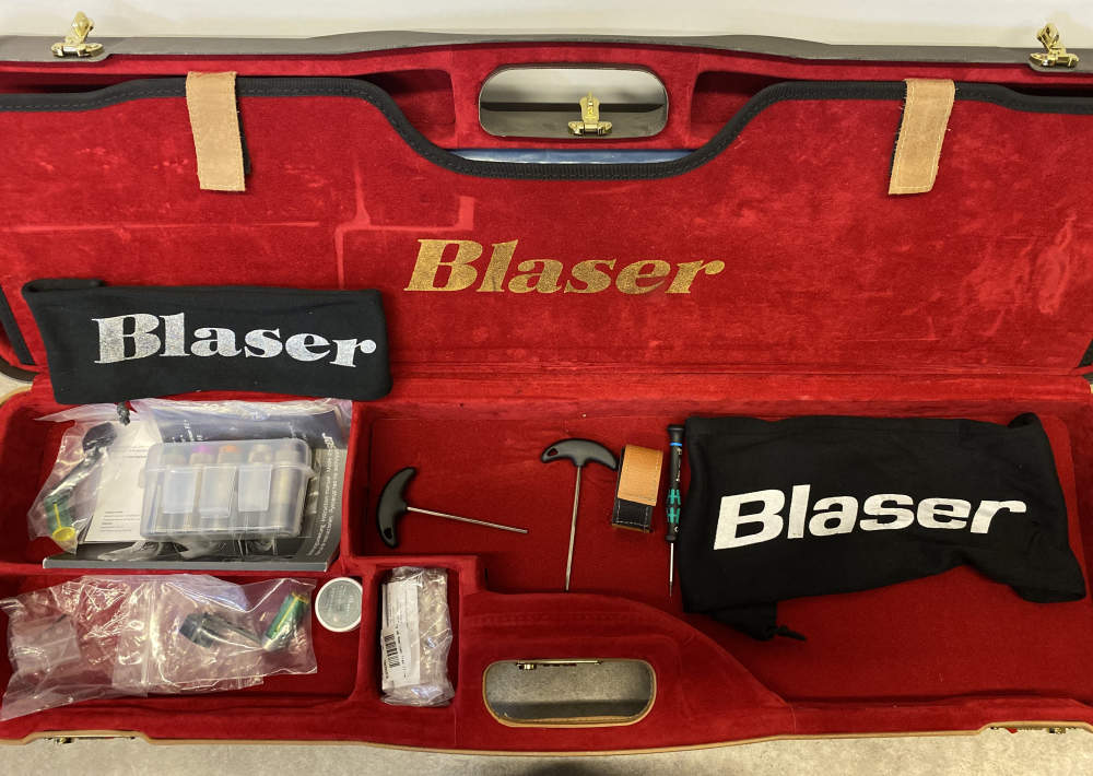 Blaser F3 Trap Combo 12 GA 34" and 32" BBL Grade 6 Wood with factory case.-img-20