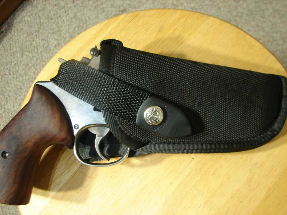S&W K,L,N FRAME HOLSTER BY BIANCHI FITS UP TO 4" BARREL RT HAND VERSATILE-img-4