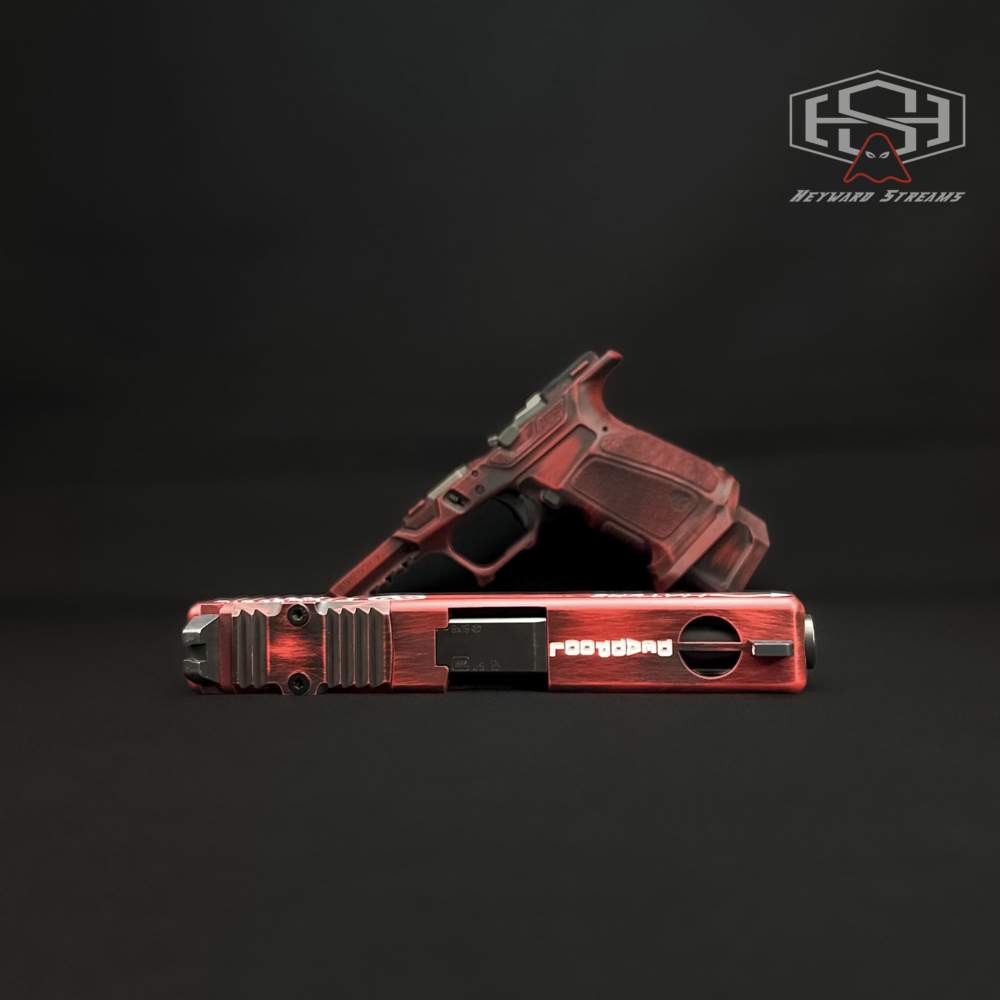 Glock 19 custom – Deadpool Edition, 9mm, Unique Cerakote Artwork-img-4