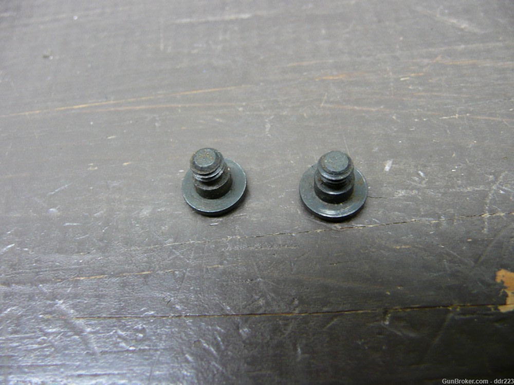 Savage 980 / Sears 2200 Safety Screw -img-0