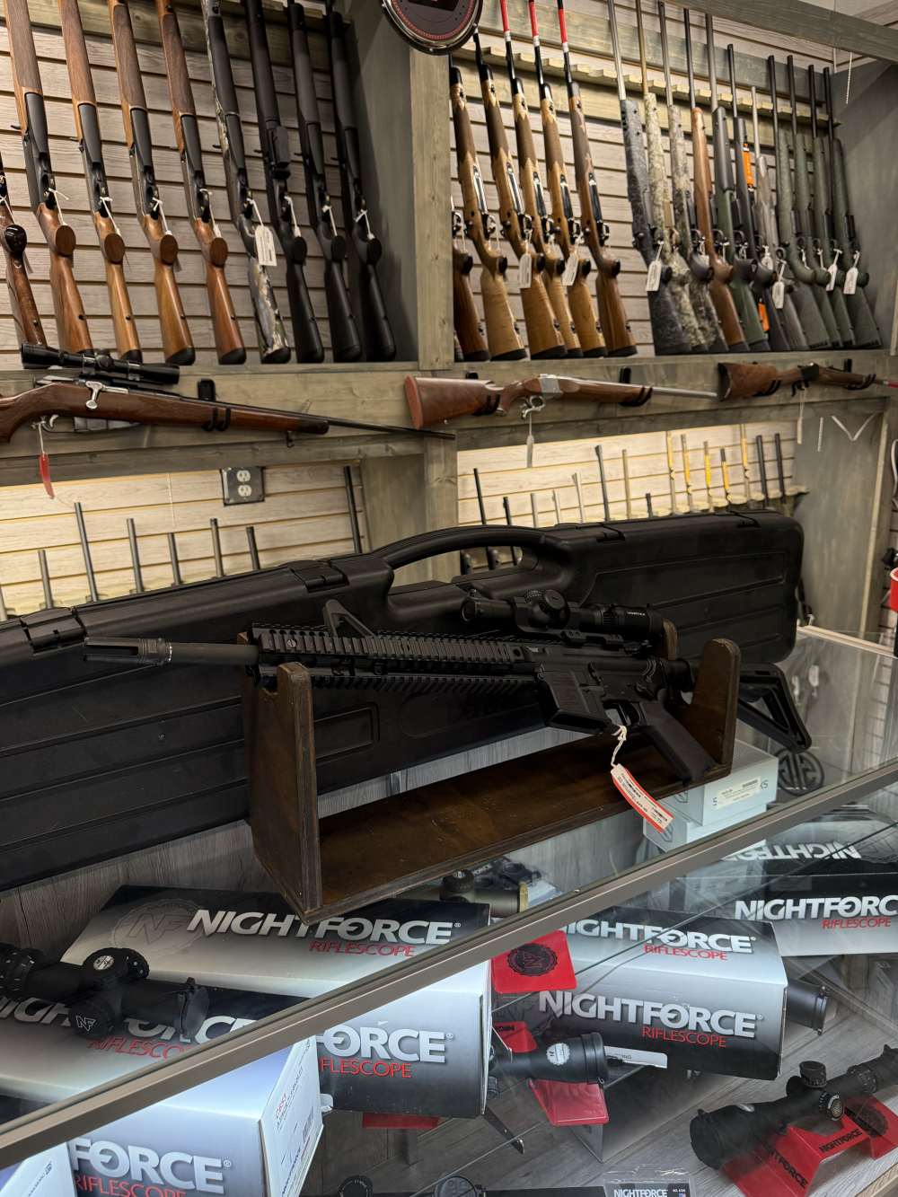 Used Daniel Defense M4 Carbine 5.56-img-0