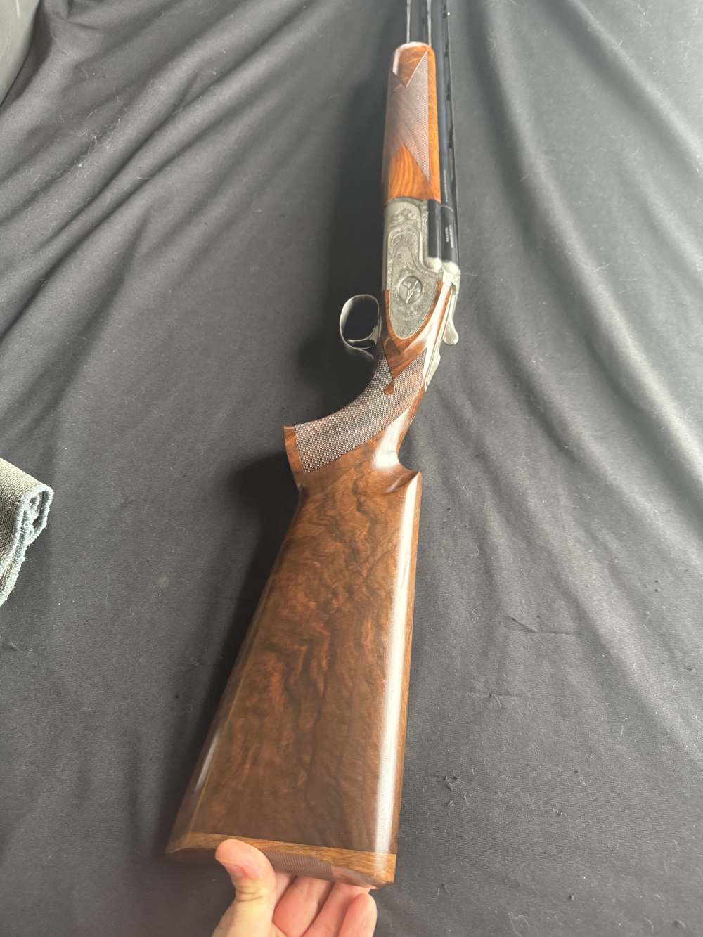 Caesar Guerini Invictus V O/U Shotgun 12 GA  31 13/16" Barrel-img-7