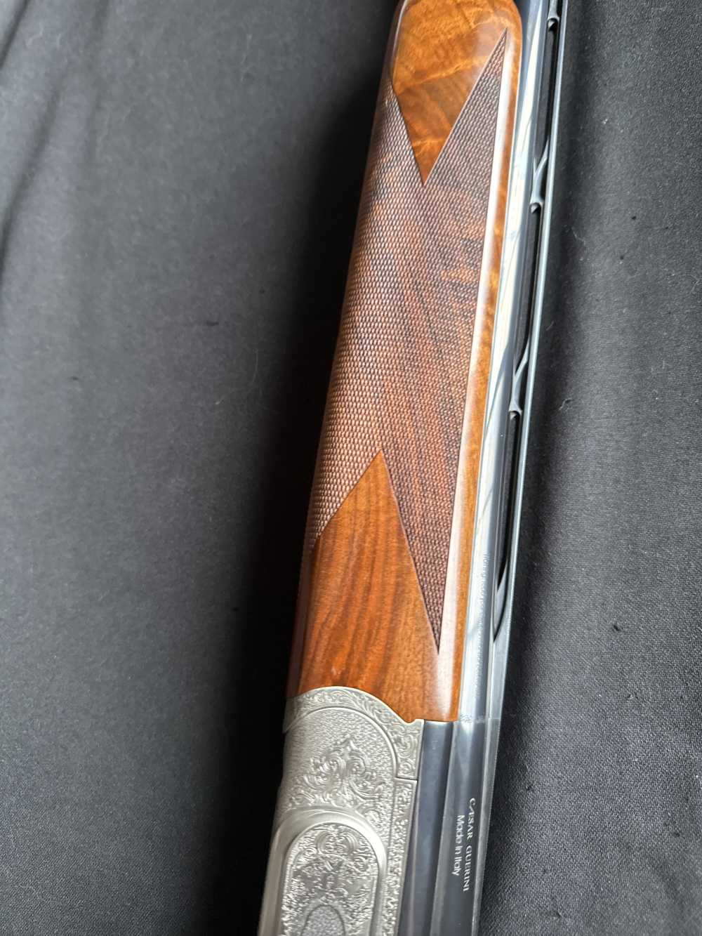 Caesar Guerini Invictus V O/U Shotgun 12 GA  31 13/16" Barrel-img-43