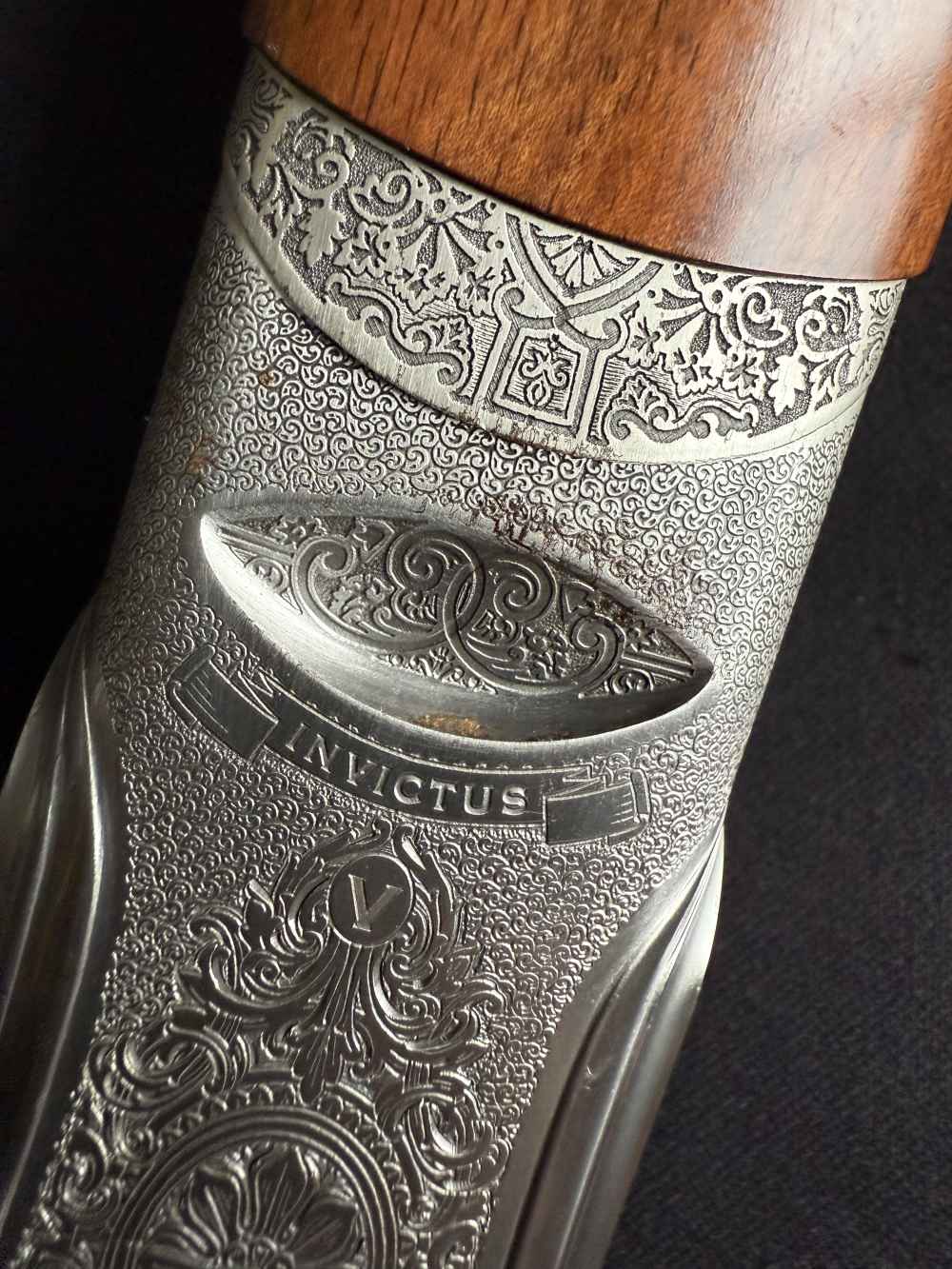Caesar Guerini Invictus V O/U Shotgun 12 GA  31 13/16" Barrel-img-49