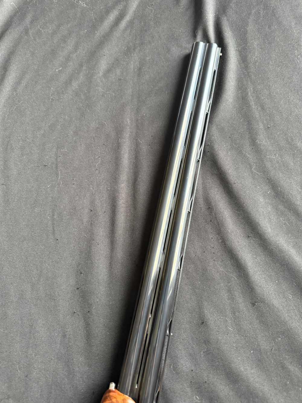 Caesar Guerini Invictus V O/U Shotgun 12 GA  31 13/16" Barrel-img-34